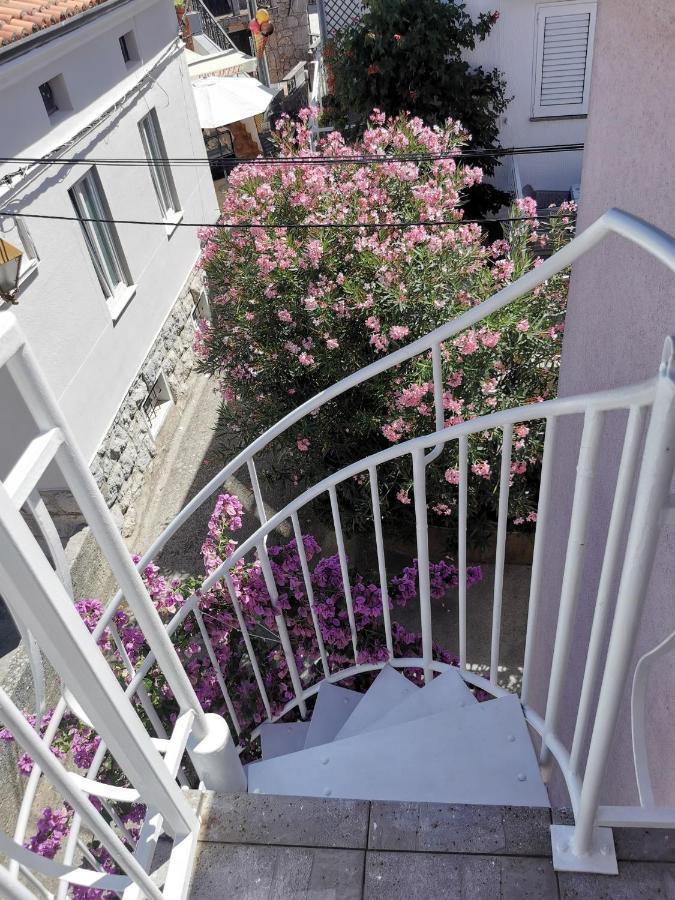Ribar 2 Daire Njivice Dış mekan fotoğraf